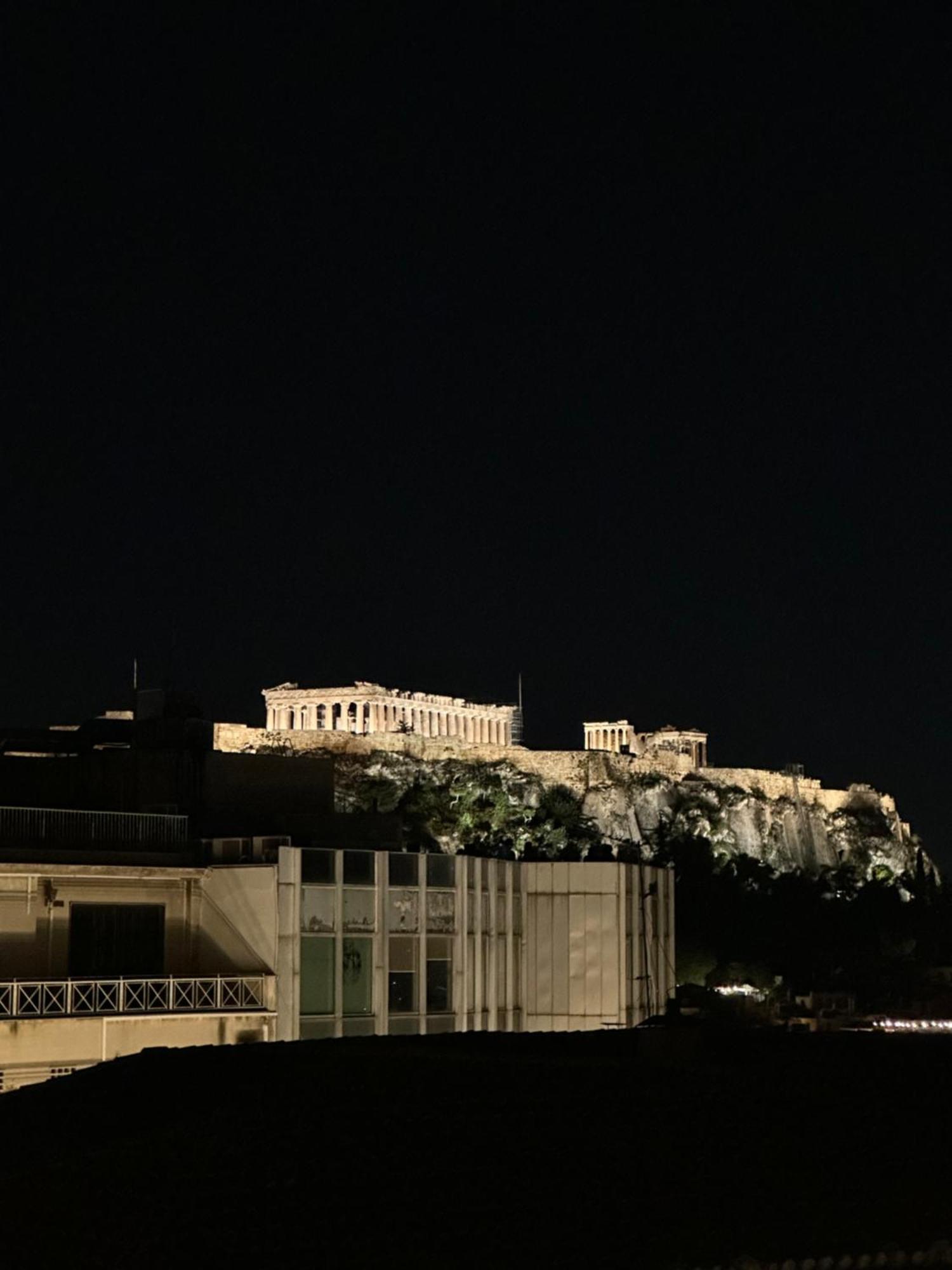 2 Bd Apt In Syntagma With Acropolis View Athens Ngoại thất bức ảnh